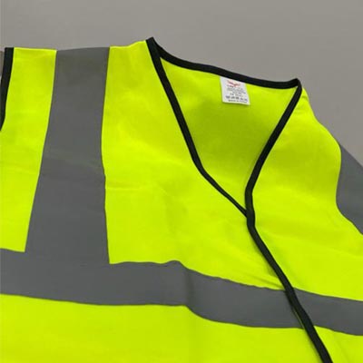 high visibility safety jacket - Rakme-Safety | Safety Equipment Supplier in Saudi Arabia | Riyadh | 